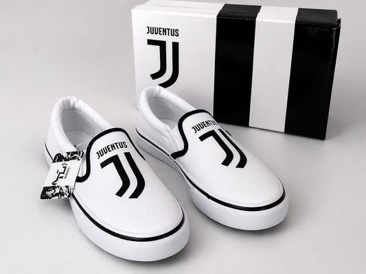 Scarpe Slip-On Juventus – Stile e Comfort