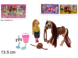 Bimba su cavallo e accessori